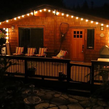 A Shack In The Woods Villa Port Renfrew Buitenkant foto